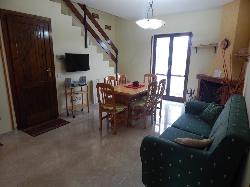 Sangro Apartment Castel Di Sangro Eksteriør billede