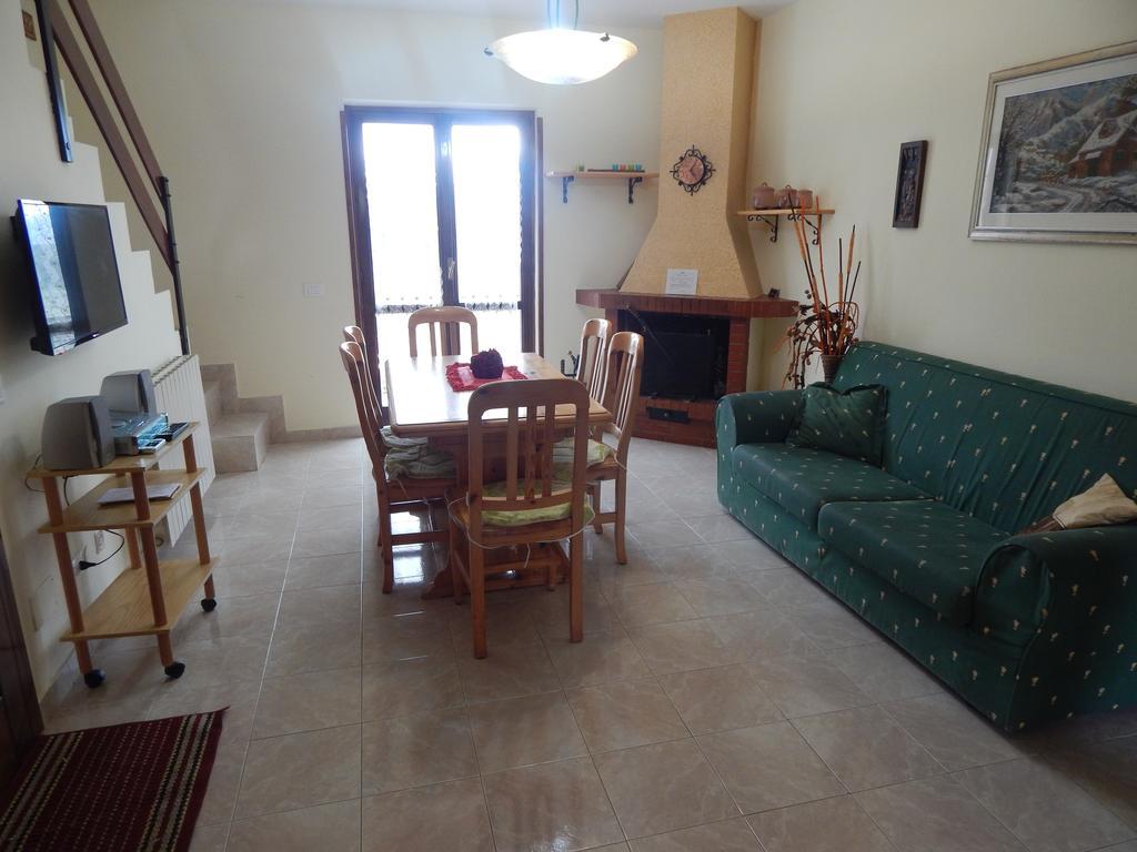 Sangro Apartment Castel Di Sangro Eksteriør billede